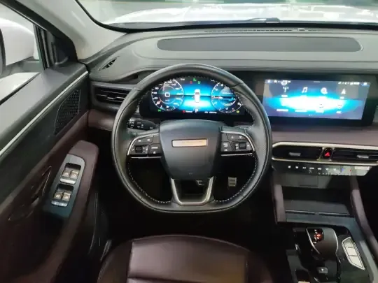 JETOUR X90 PLUS 2024 (43000 км)