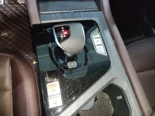 JETOUR X90 PLUS 2024 (43000 км)