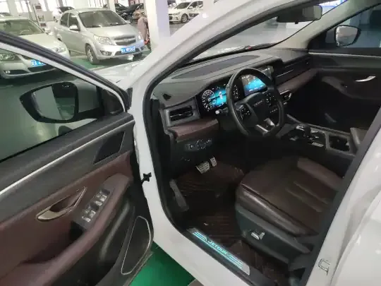 JETOUR X90 PLUS 2024 (43000 км)