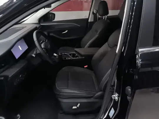 JETOUR X90 PLUS 2024 (26600 км)