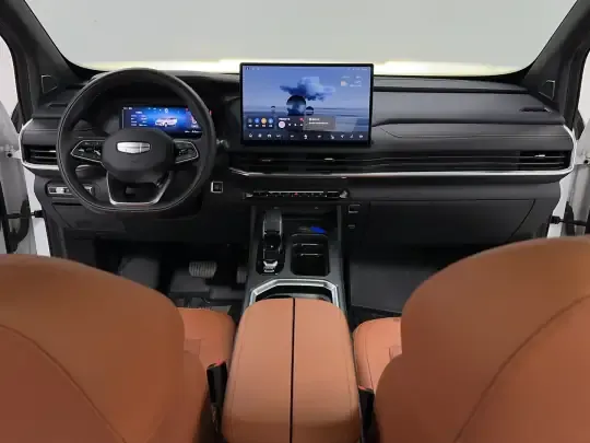 Geely Auto Haoyue L 2024 (600 км)