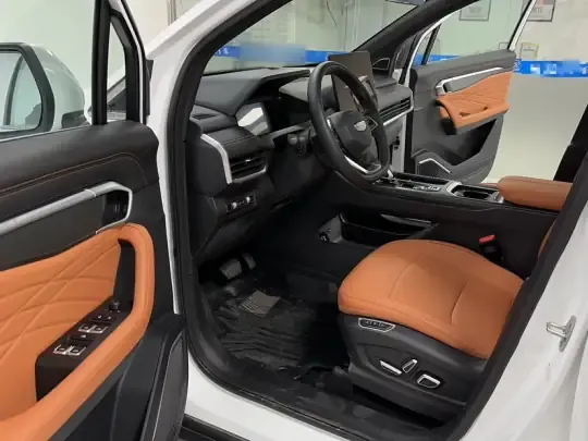 Geely Auto Haoyue L 2024 (600 км)