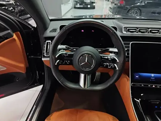 Mercedes-Benz S-Class 2024 (21100 км)