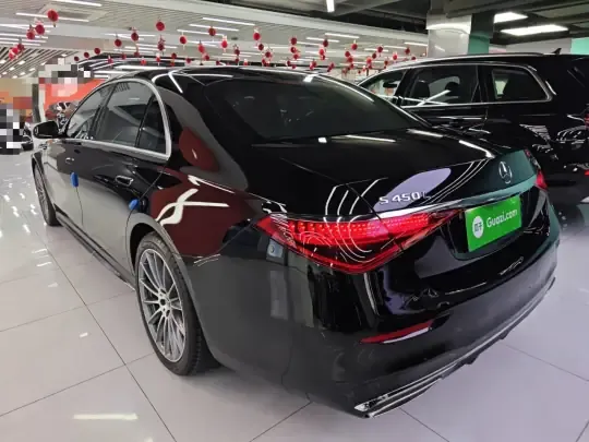 Mercedes-Benz S-Class 2024 (21100 км)
