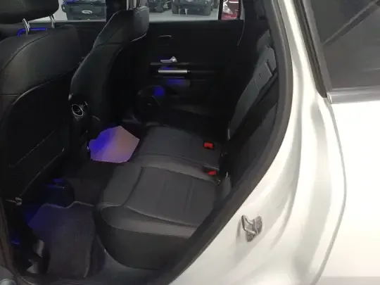 Mercedes-Benz GLA 2024 (11000 км)