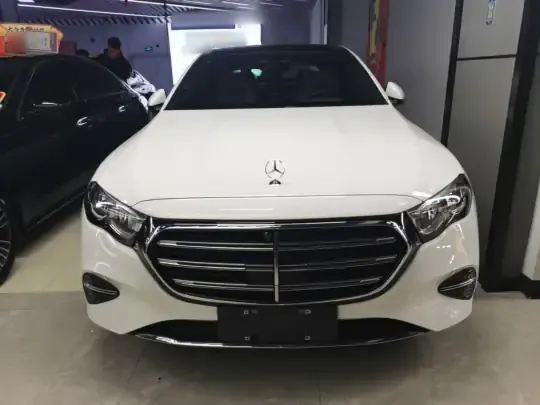 Mercedes-Benz E-Class 2024 (100 км)