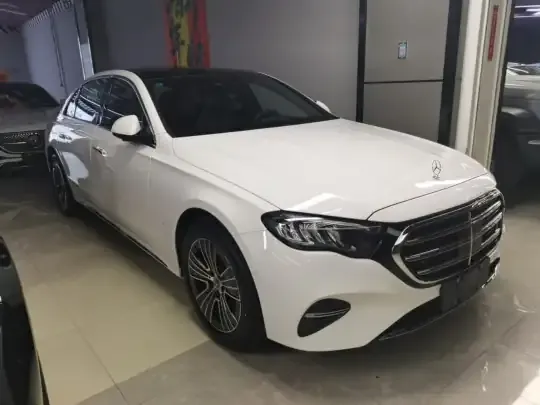 Mercedes-Benz E-Class 2024 (100 км)