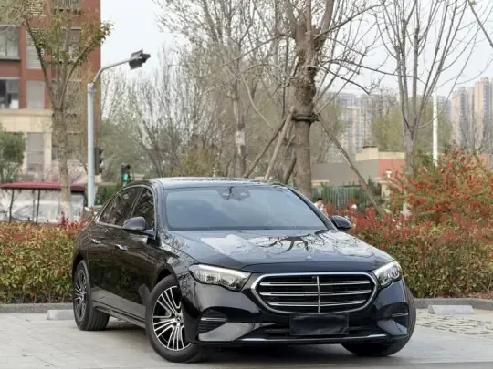 Mercedes-Benz E-Class 2024 (70000 км)