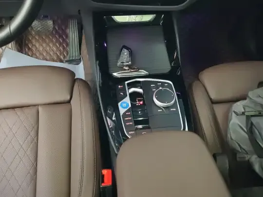 BMW iX3 2023 (36600 км)
