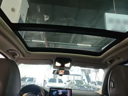 BMW iX3 2023 (36600 км)