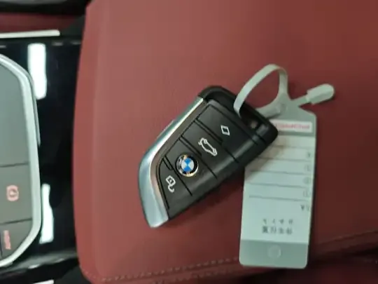 BMW 3 Series 2024 (26800 км)