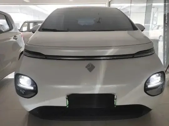 Baojun Cloud 2023 (19900 км)