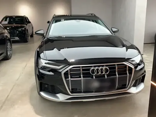 Audi A6 2024 (36500 км)