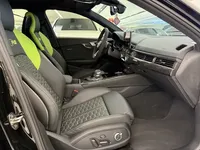 Audi RS 4 2024 (10700 км)