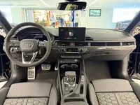 Audi RS 4 2024 (10700 км)