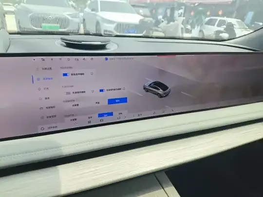 Geely Galaxy E8 2024 (34200 км)