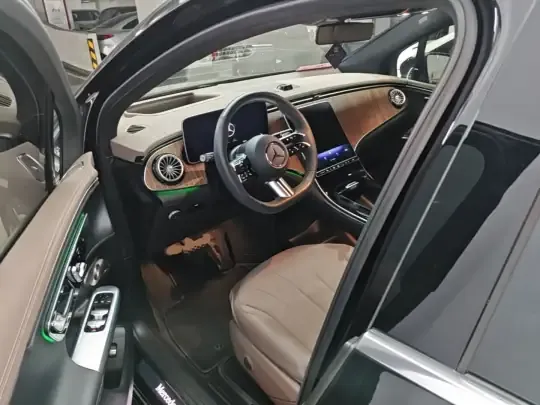 Mercedes-Benz EQE SUV 2024 (23000 км)