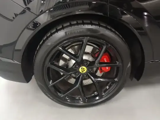 Lotus ELETRE 2024 (9300 км)