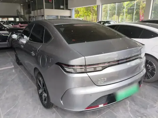 BYD Destroyer 05 2024 (14300 км)
