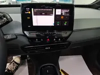 Volkswagen ID.3 2024 (34200 км)