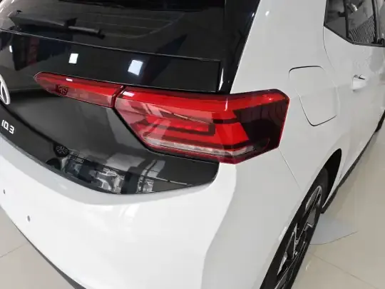 Volkswagen ID.3 2024 (34200 км)