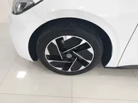 Volkswagen ID.3 2024 (34200 км)