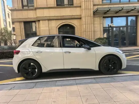 Volkswagen ID,3 2024 (16200 км)