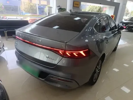 BYD Qin PLUS 2024 (39200 км)