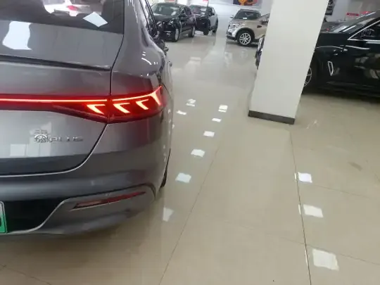 BYD Qin PLUS 2024 (39200 км)