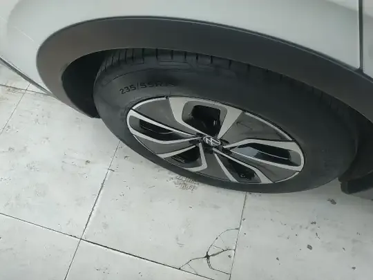 Volkswagen ID,4 X 2024 (50300 км)