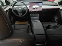 Tesla Model Y 2024 (300 км)