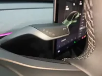 Tesla Model Y 2024 (300 км)