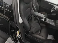 Tesla Model Y 2024 (300 км)