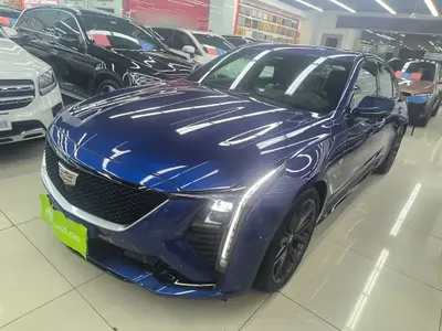 Cadillac CT5 2024 (10400 км)