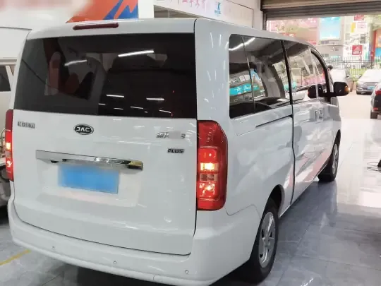 JAC Refine M3 2024 (27500 км)