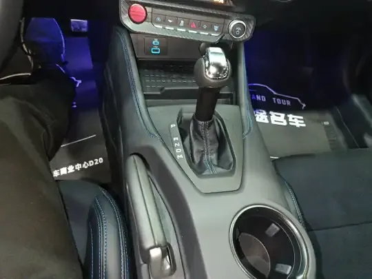 Ford Mustang 2024 (2300 км)