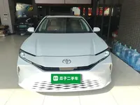 Toyota Camry 2024 (9900 км)