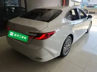 Toyota Camry 2024 (9900 км)