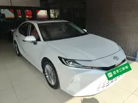 Toyota Camry 2024 (9900 км)
