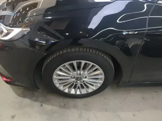 Toyota Camry 2024 (28800 км)