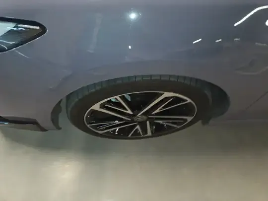 Toyota Camry 2024 (8900 км)