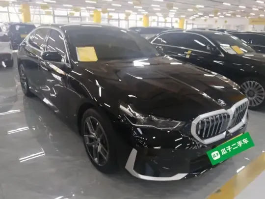 BMW 5 Series 2024 (11600 км)