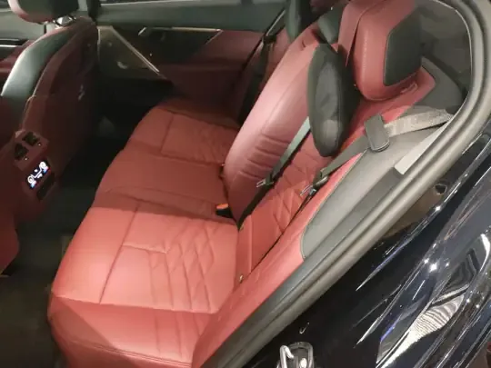 BMW 5 Series 2024 (14600 км)