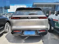 Nissan Pathfinder 2024 (7400 км)