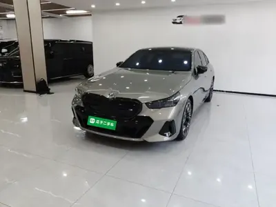BMW i5 2024 (7300 км)