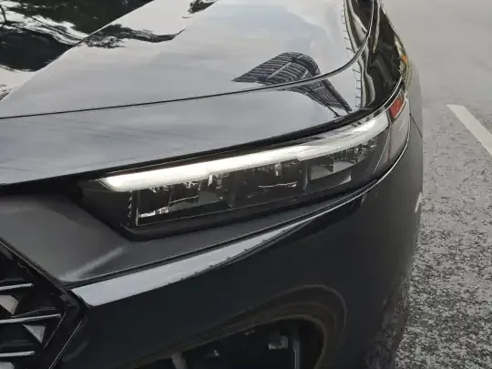 Honda Accord New Energy 2023 (38100 км)