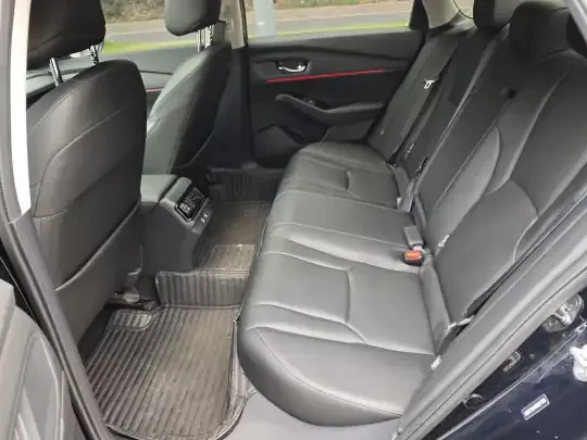 Honda Accord New Energy 2023 (38100 км)