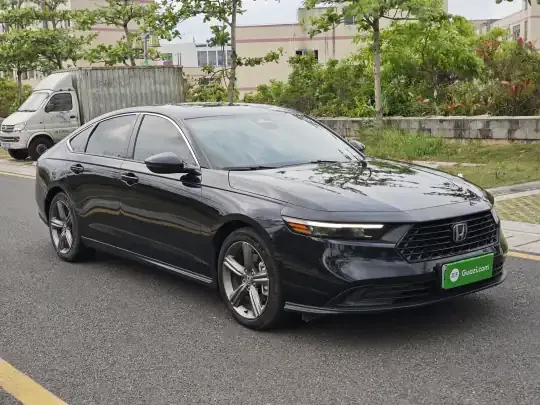 Honda Accord New Energy 2023 (38100 км)