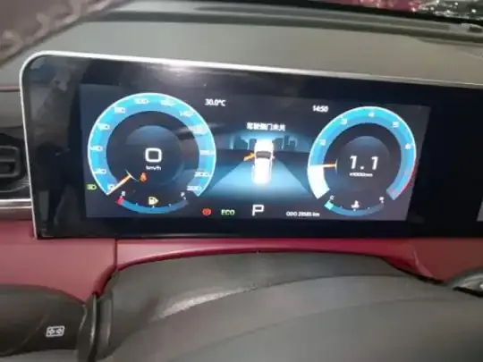 JETOUR X70 PLUS 2023 (29600 км)