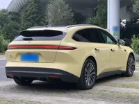 Nio ET5T 2024 (49600 км)
